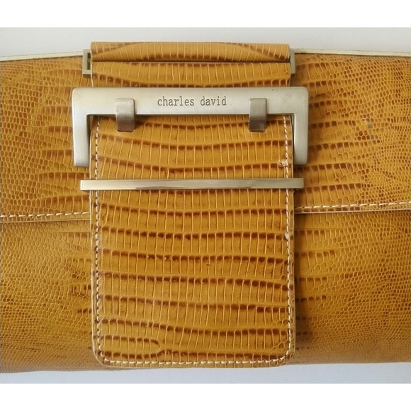 Tan bag - Picture 2 of 6